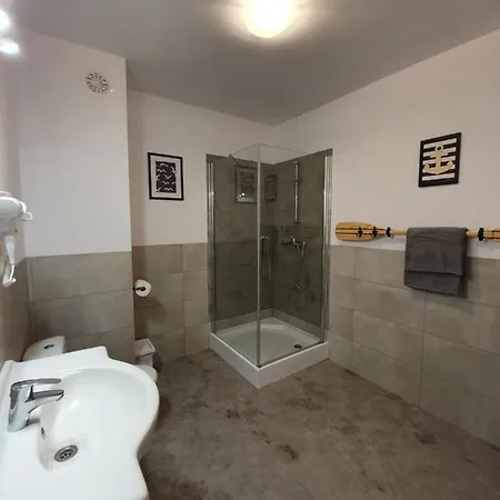 Apartament Mewa Z Parkingiem Διαμέρισμα *